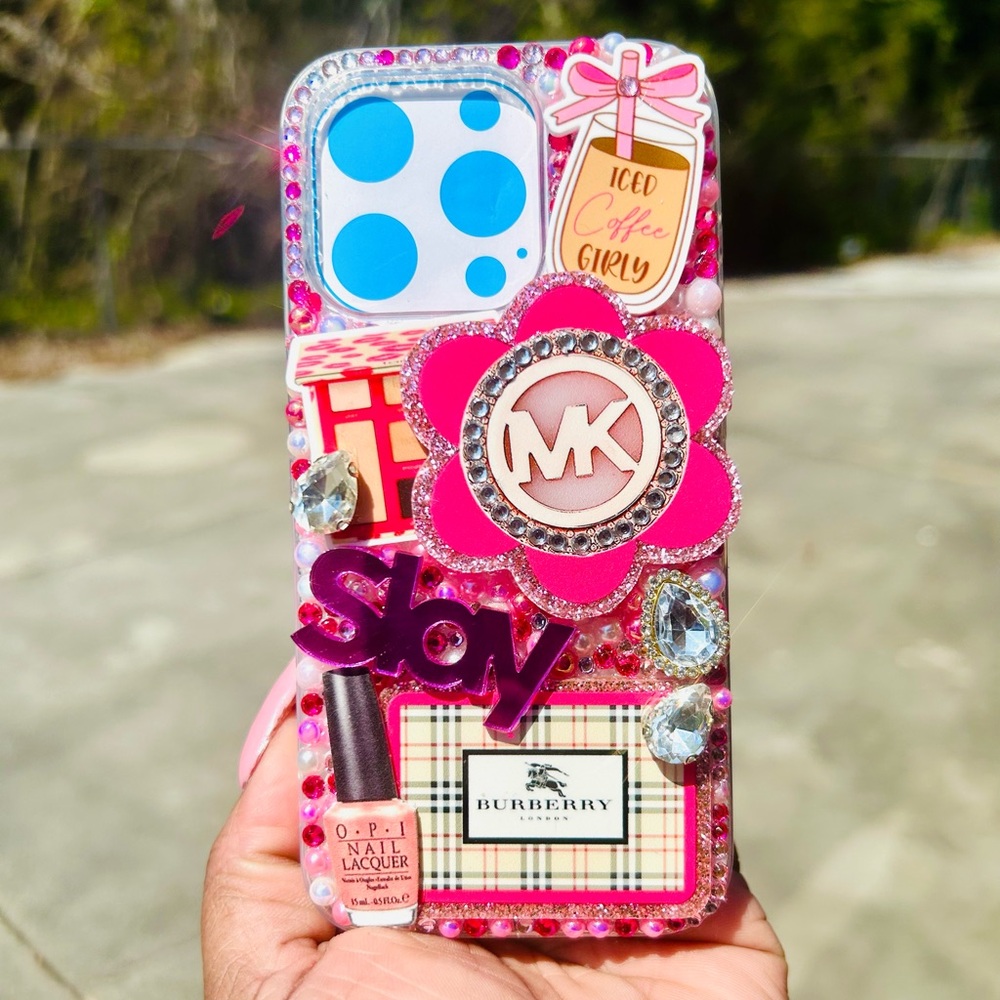 15 Pro🩷phone case